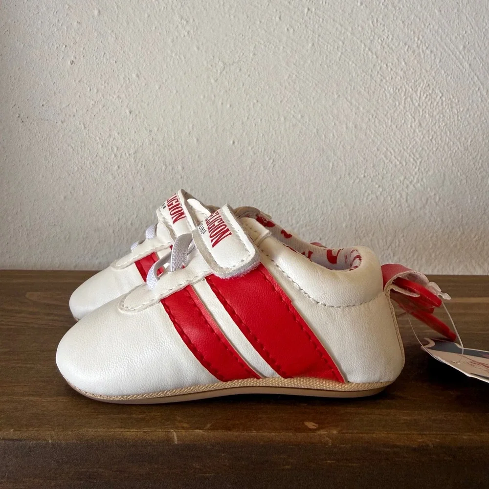 True Religion Baby Soft Sole Crib Shoes Size 2 White Red Hook & Loop NWT